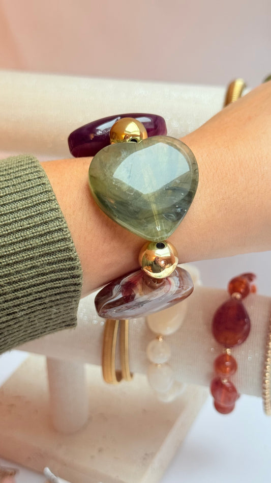 Chunky acrylic heart bracelet