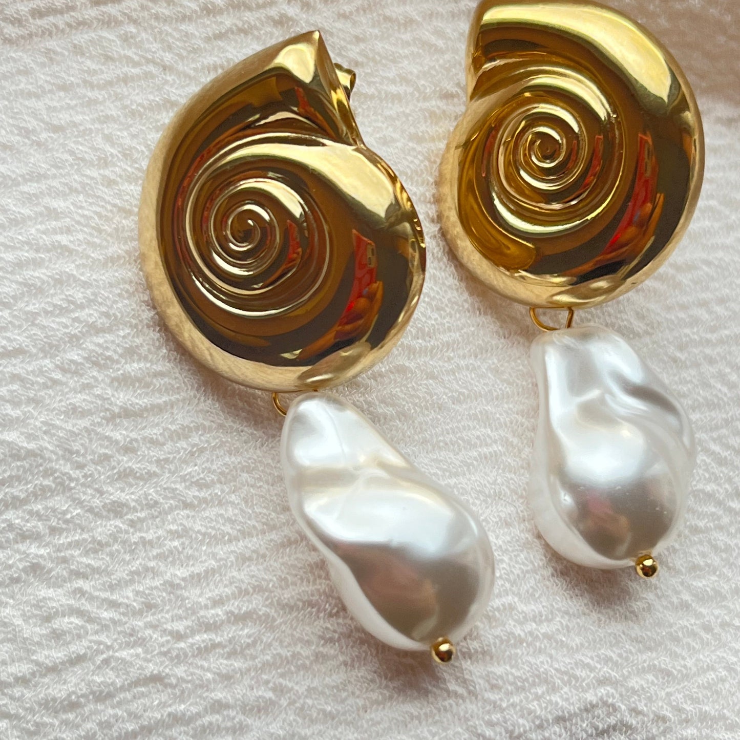 Pearl shell statement earrings