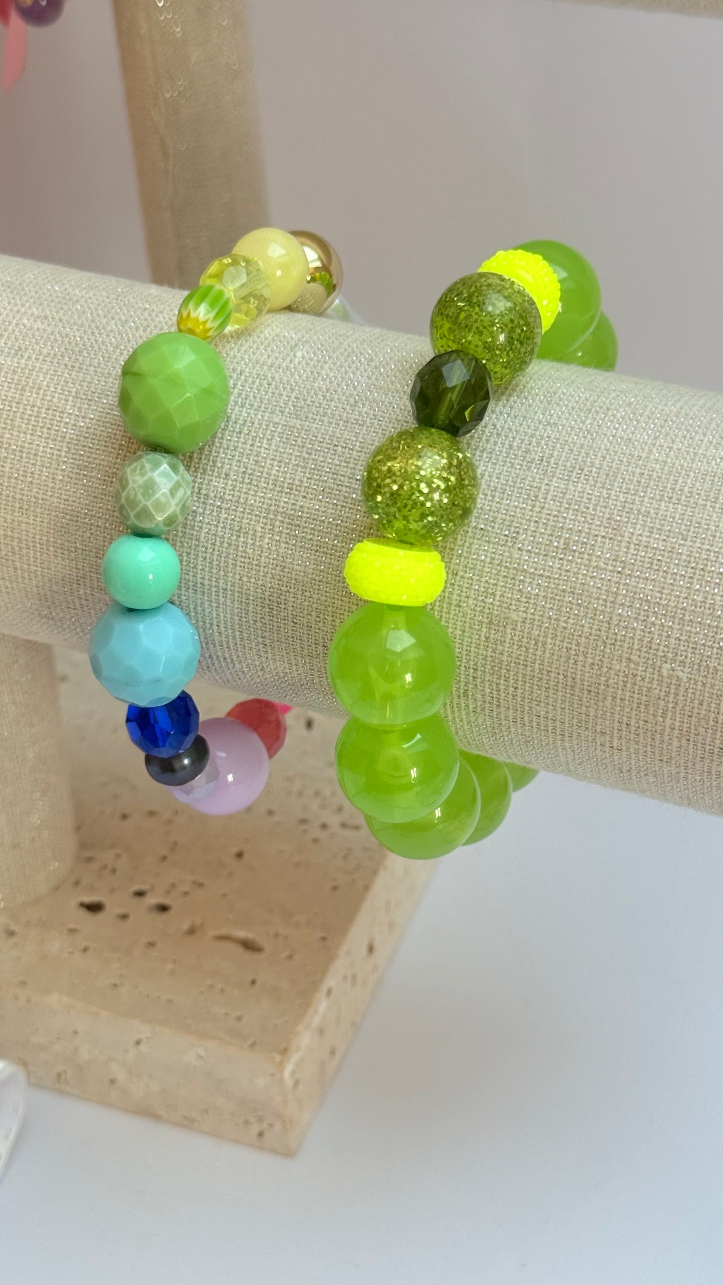 Green neo bracelet