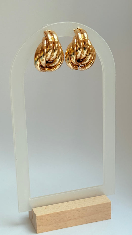 Statement twist earrings