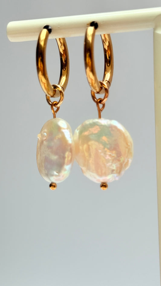 Coin pearl earrings