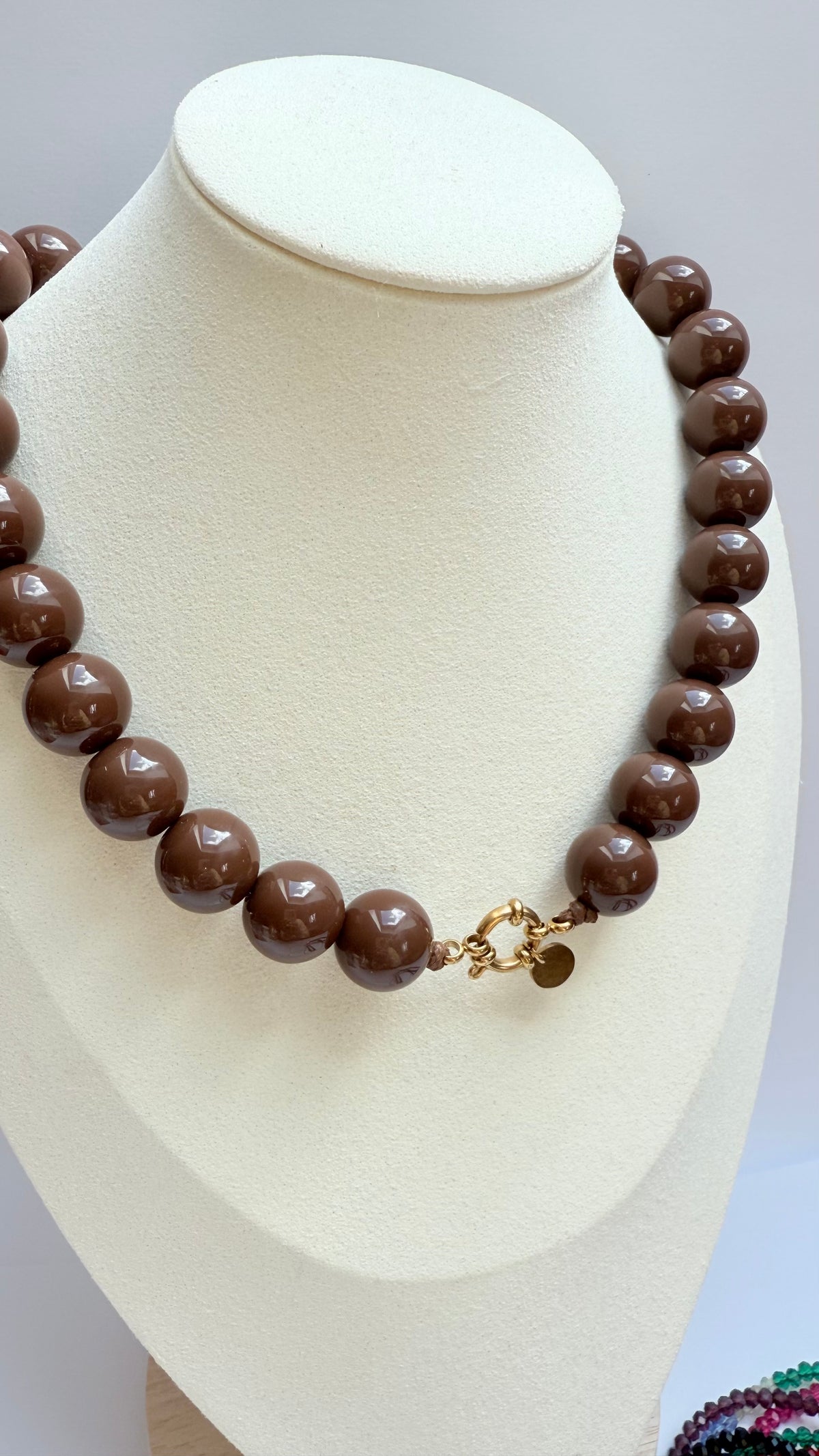 Brown acrylic  necklace