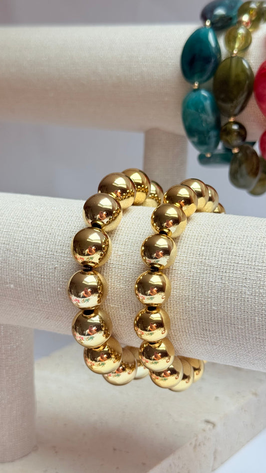 Gold acrylic bracelet