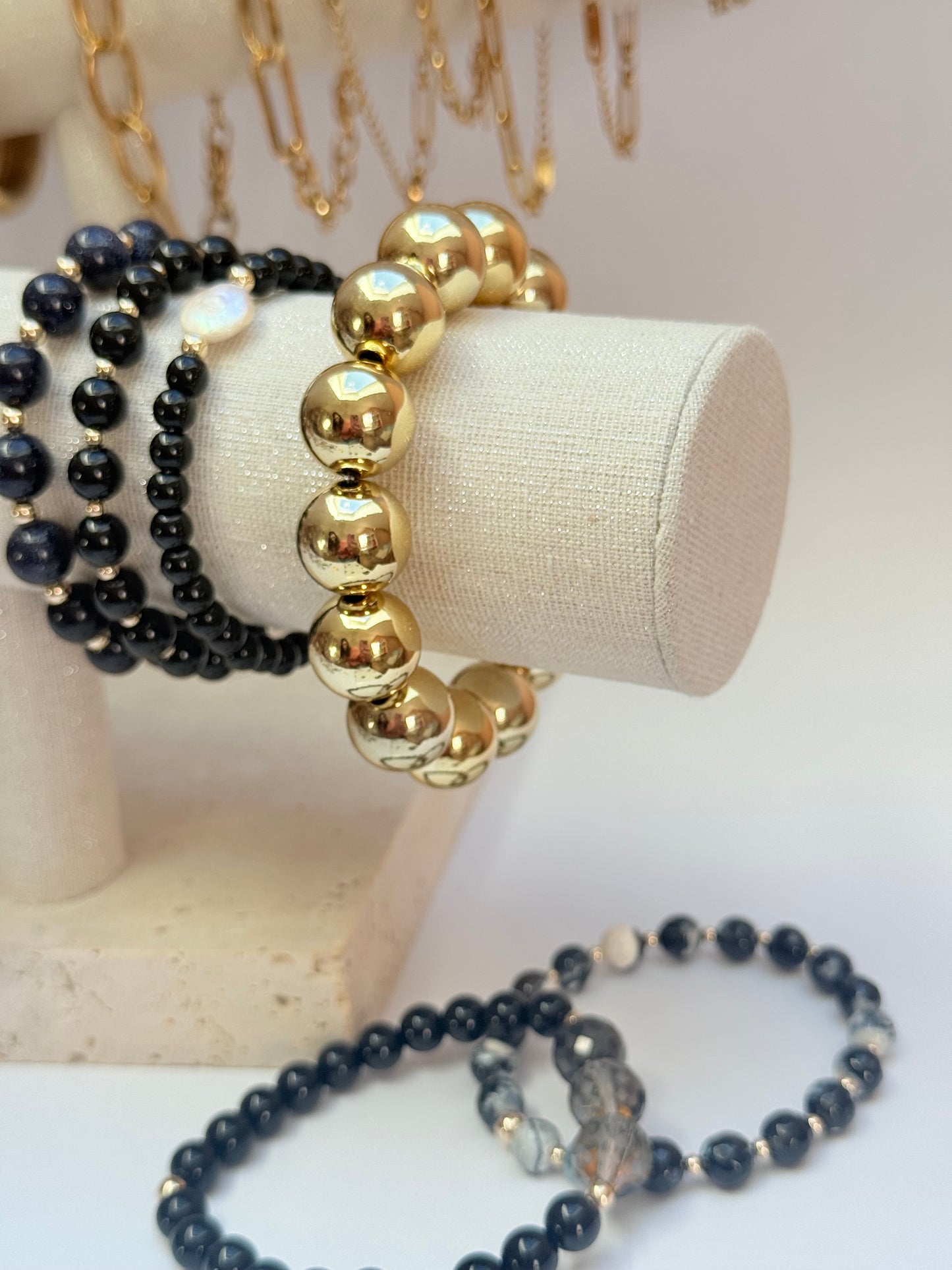 Gold acrylic bracelet