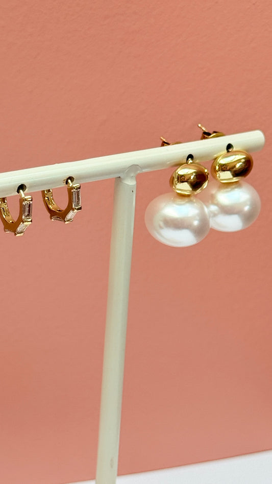 Rectangle zirconia  huggie earrings