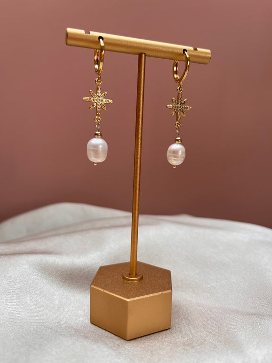 Pearl & Star drop earring