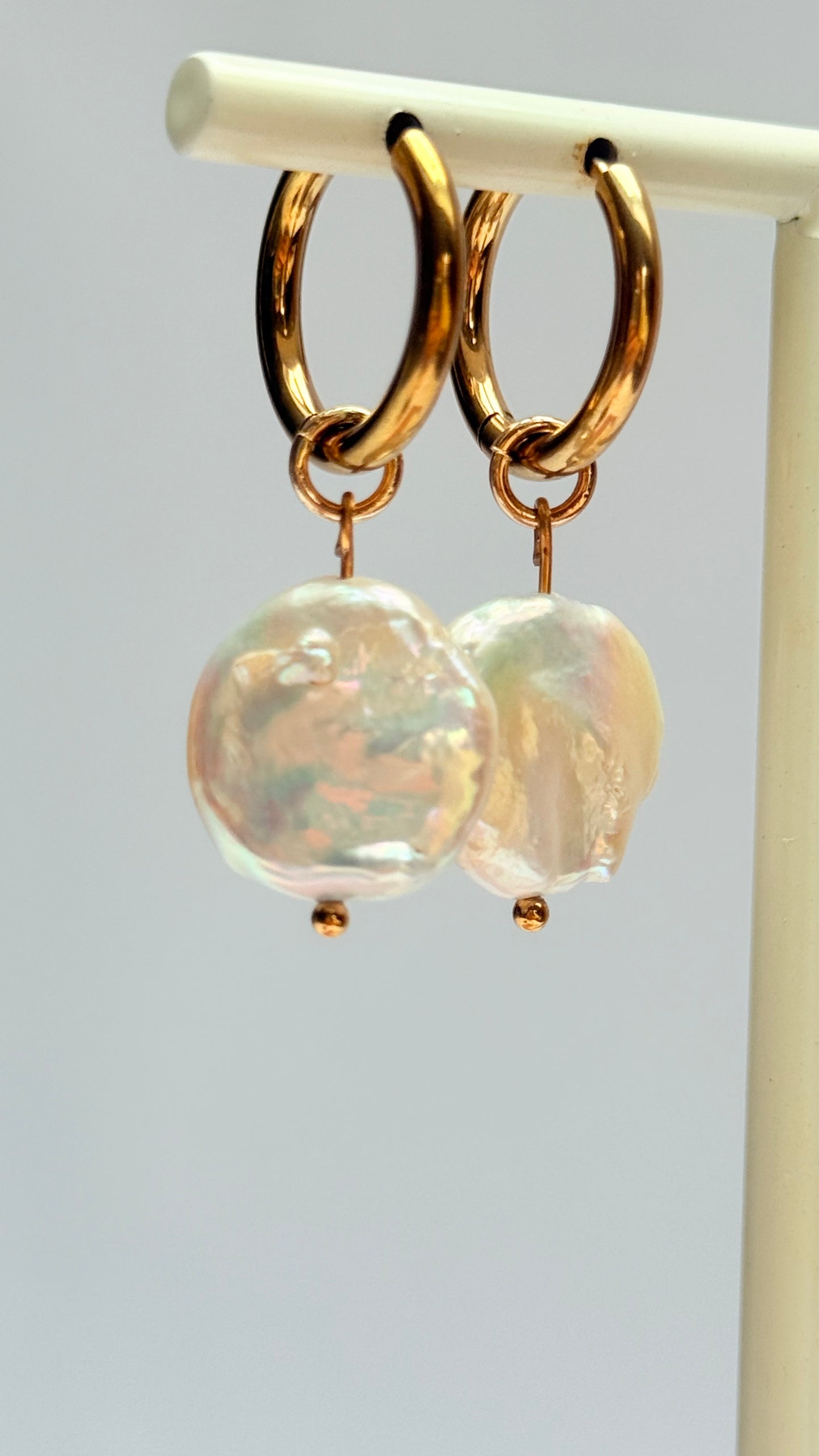 Coin pearl earrings