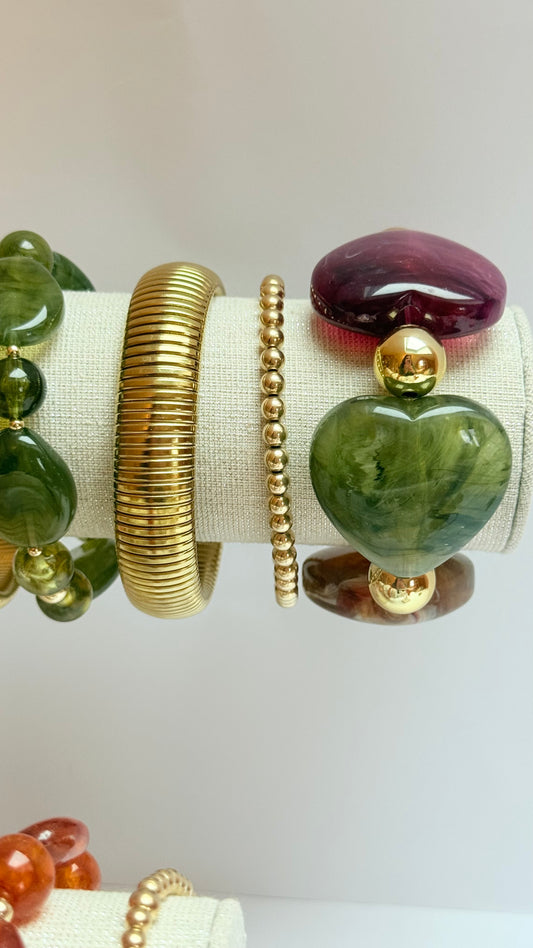 Chunky acrylic heart bracelet