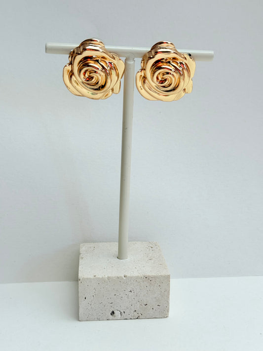 Gold rose earring