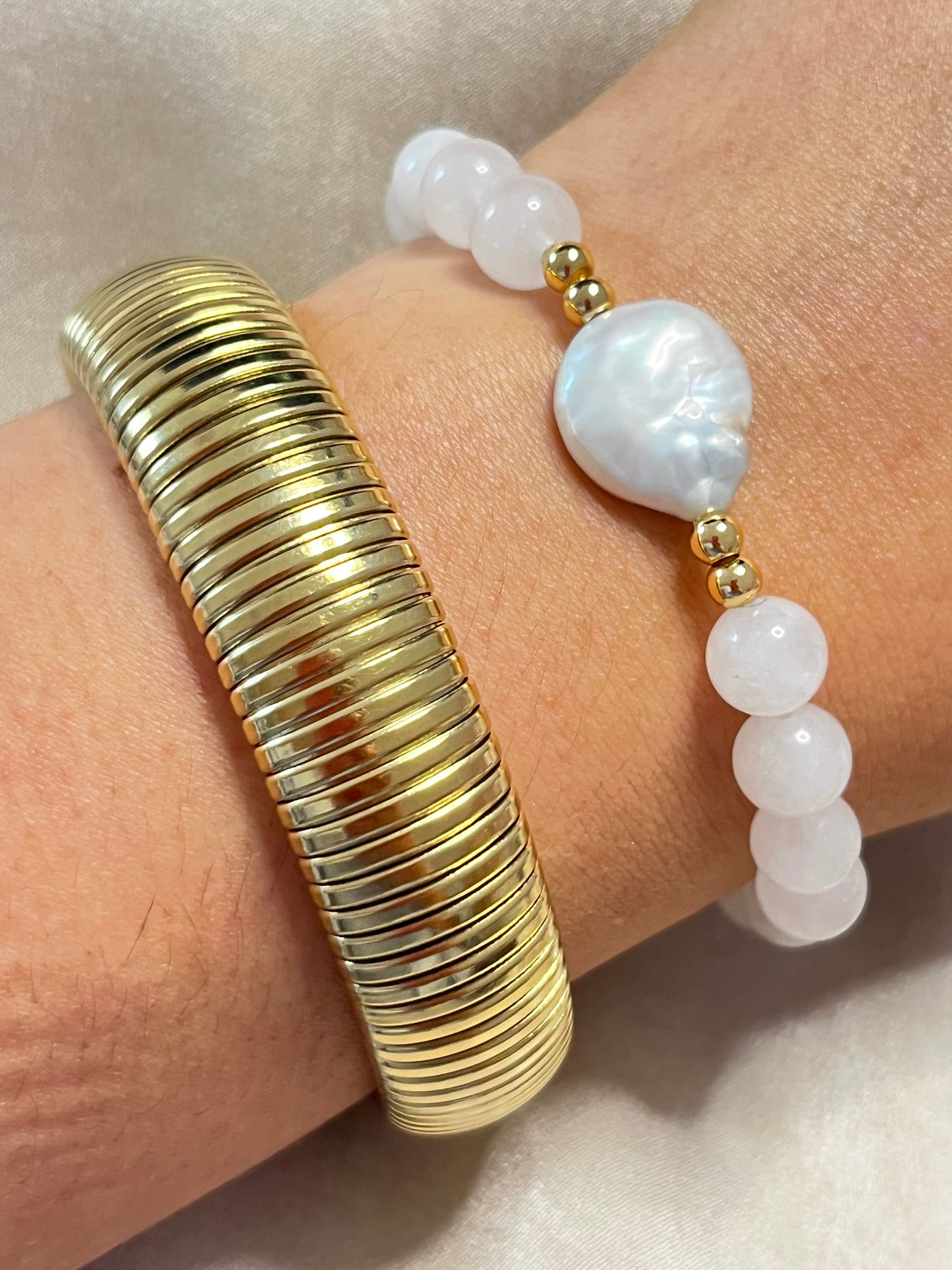 Clear Quartz bracelet with pearl centre bead