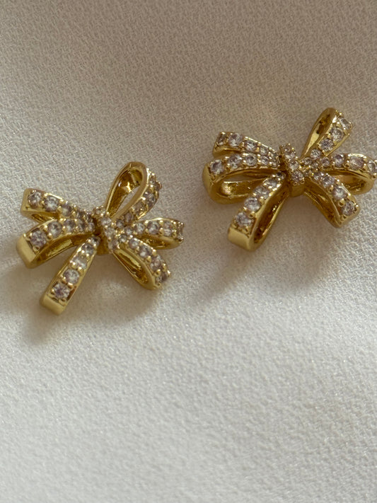 Bow stud earrings
