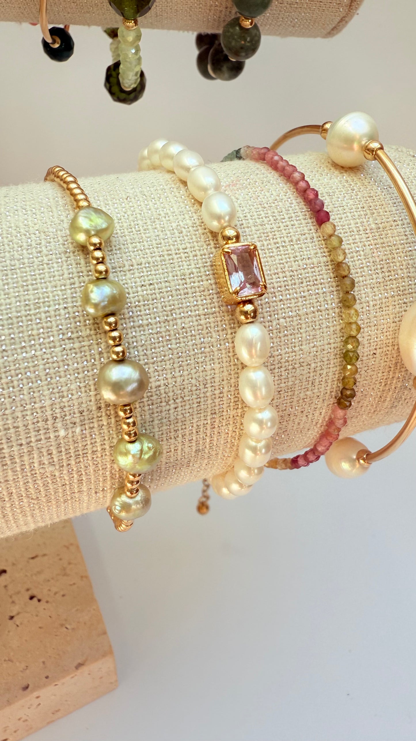 Gold filled and lime nugget pearl bracelet