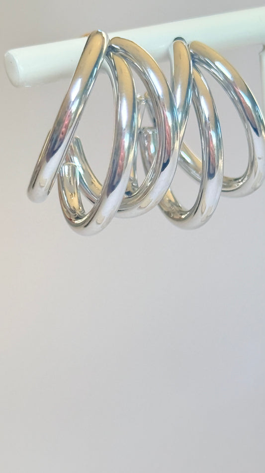 Triple bar hoops