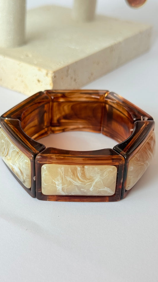 Two tone shell  bangle