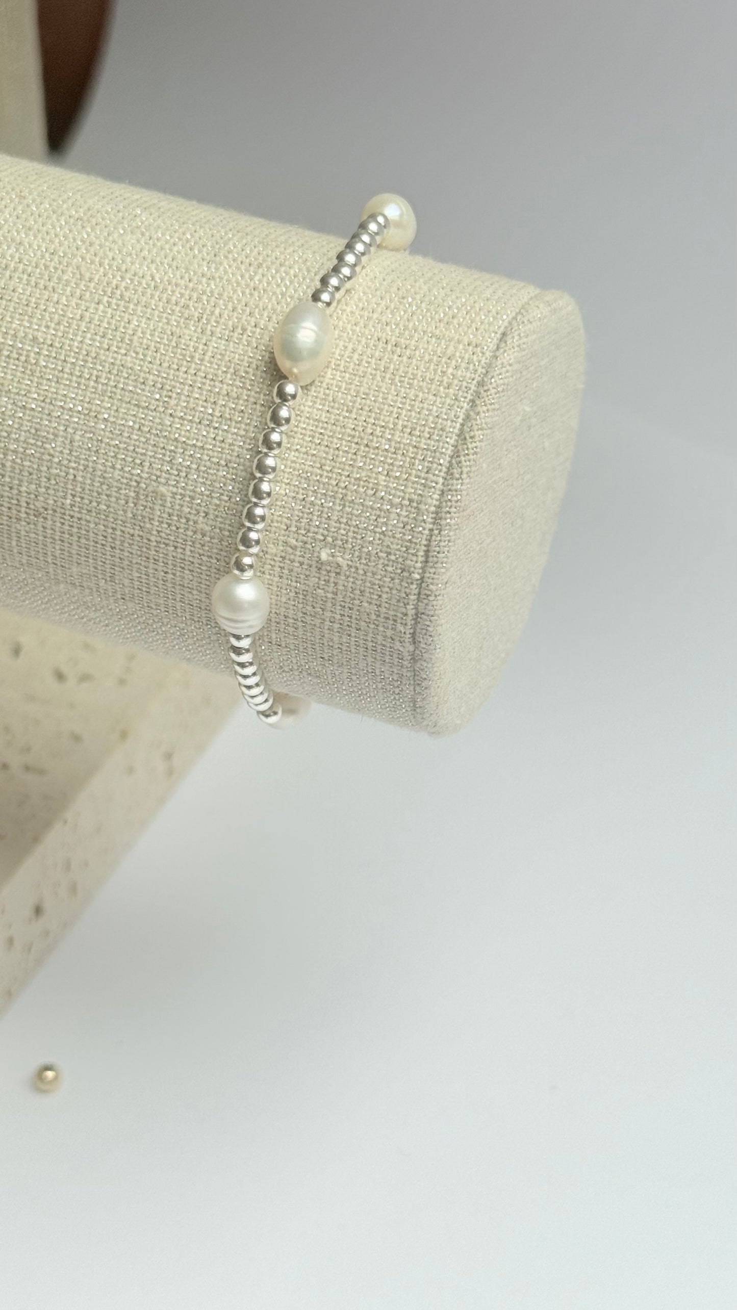 Sterling silver pearl bracelet