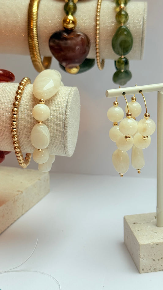 Off white acrylic & gold filled bracelet