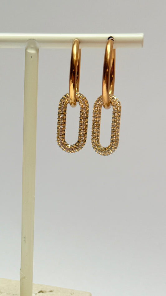 Zircon oval Hoops