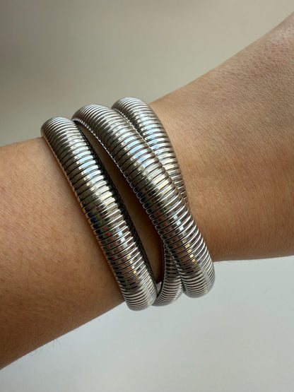 Silver stretch bangle