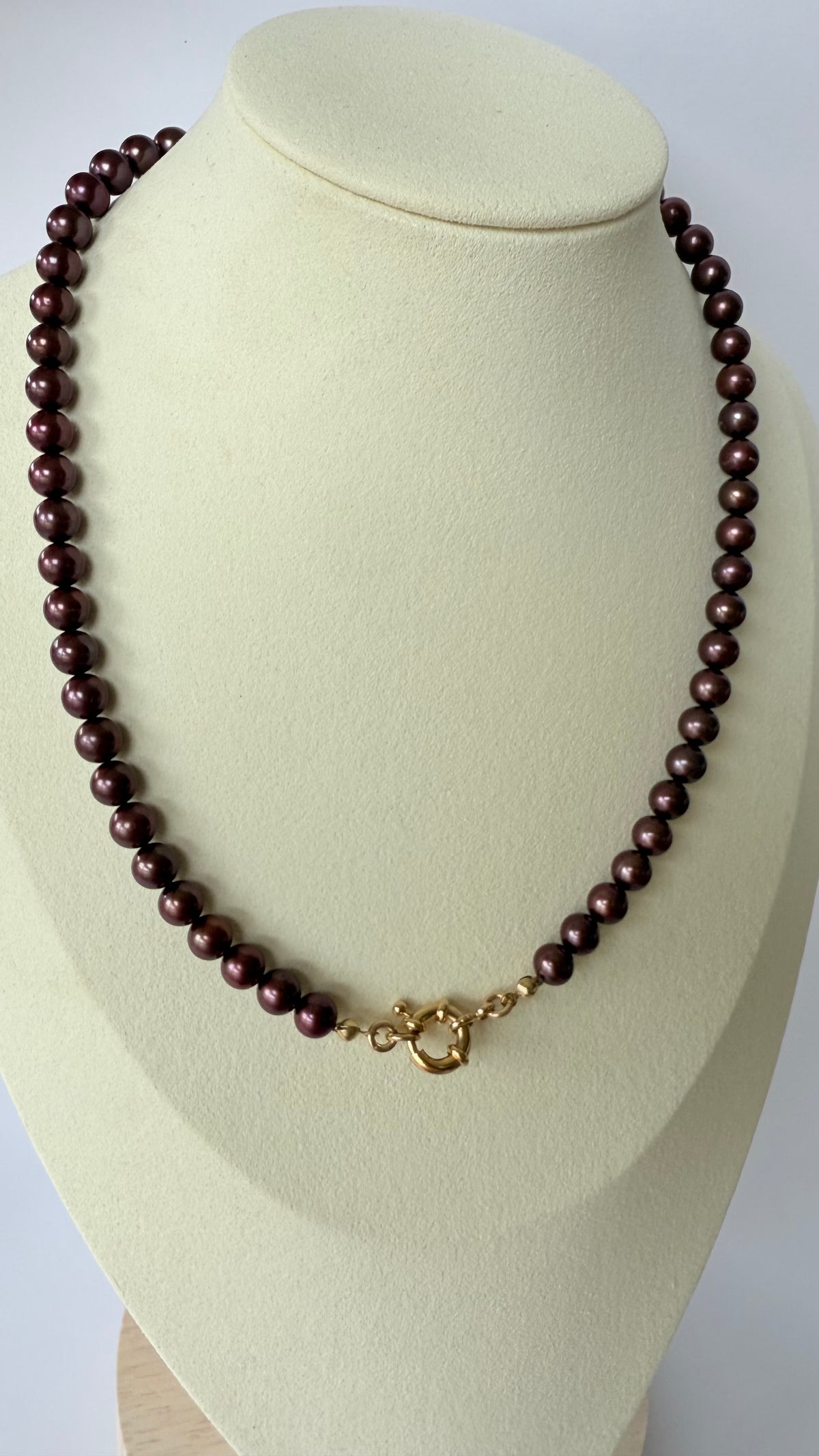 Burgundy Pearl necklace