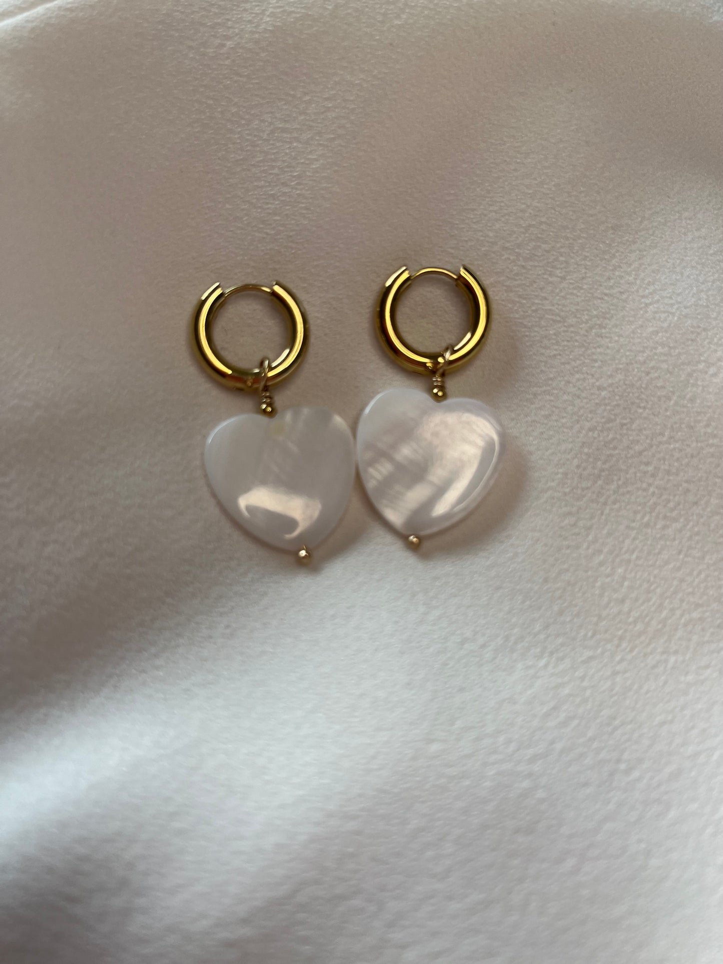 Large heart shell hoops