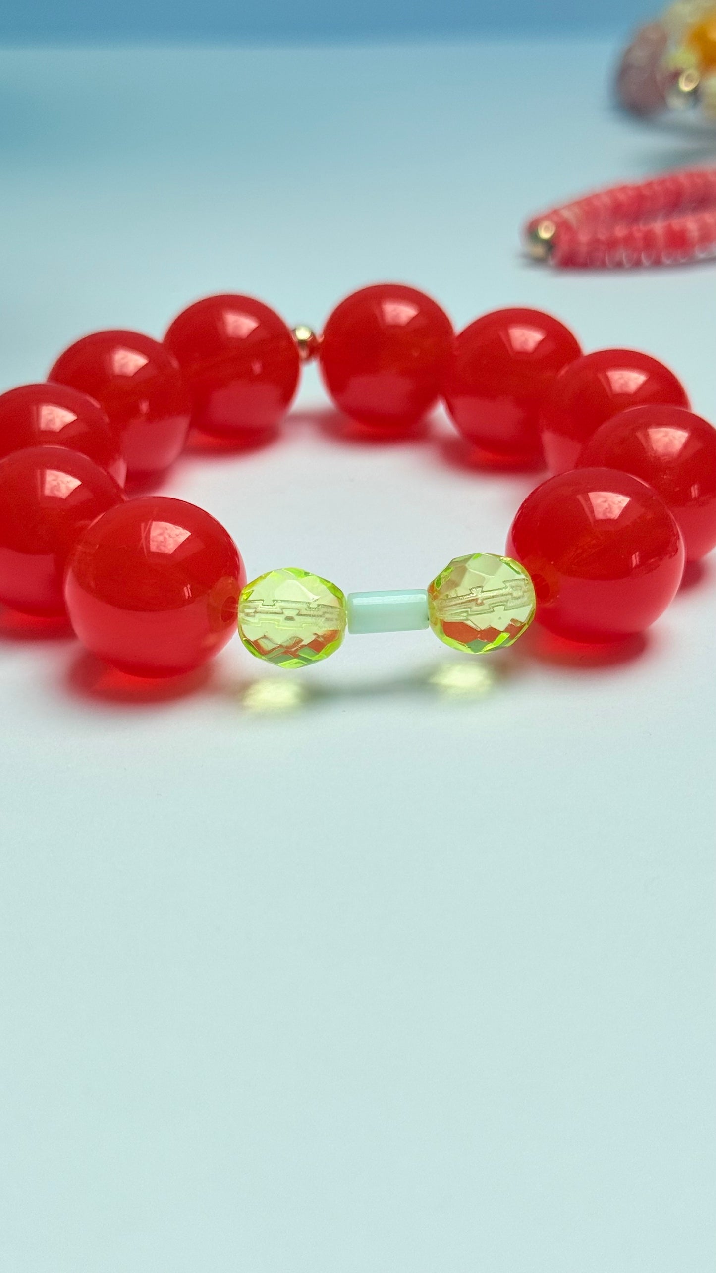 Coral neo bracelet