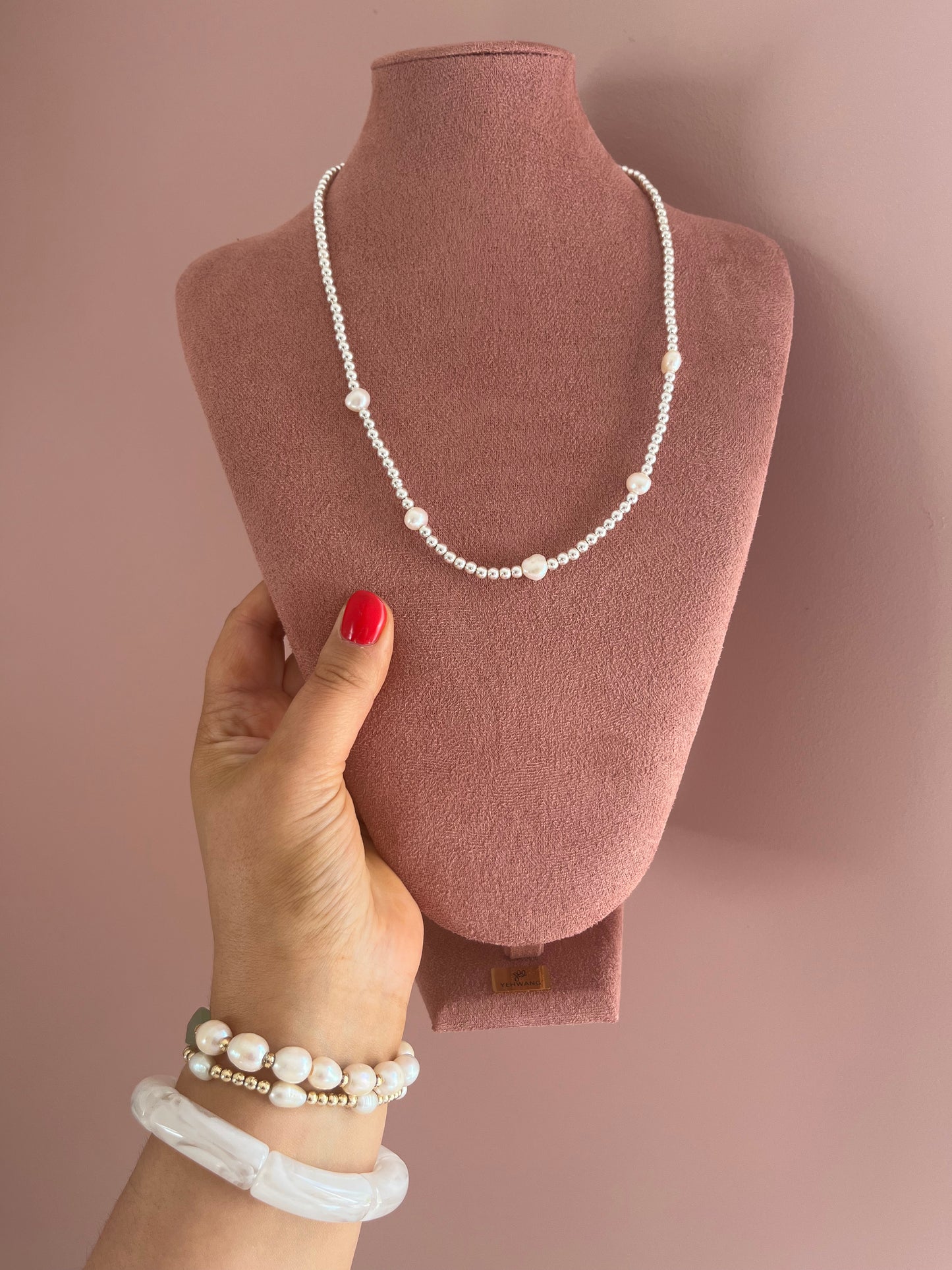 Silver Scatter Pearl necklace & bracelet set