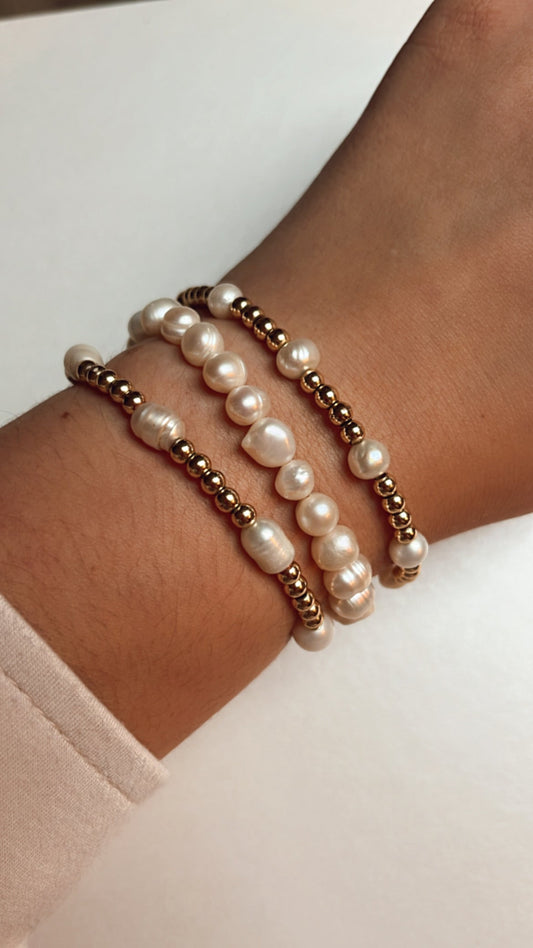 Scatter Pearl bracelet