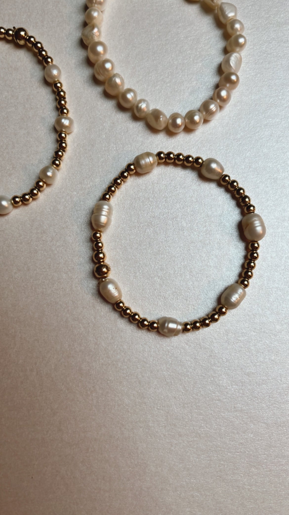 Scatter Pearl bracelet