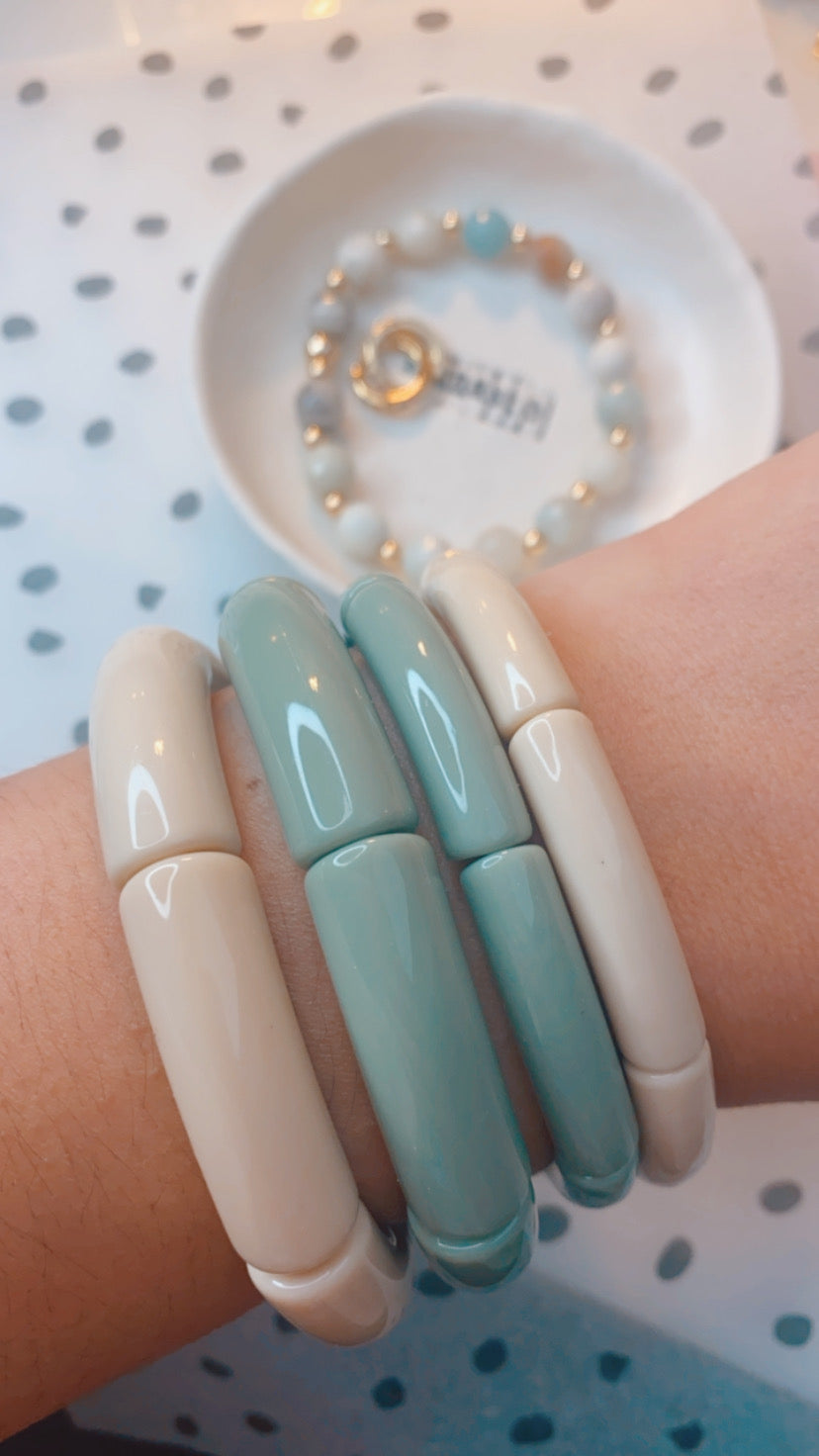 Tube bracelet