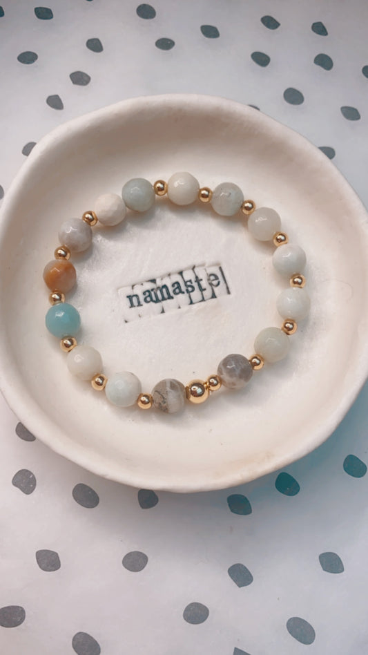 Chalcedony Quartz bracelet